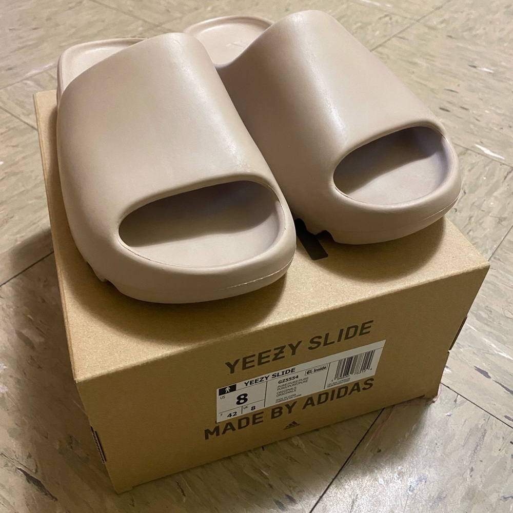 Authentic Yeezy Slides!